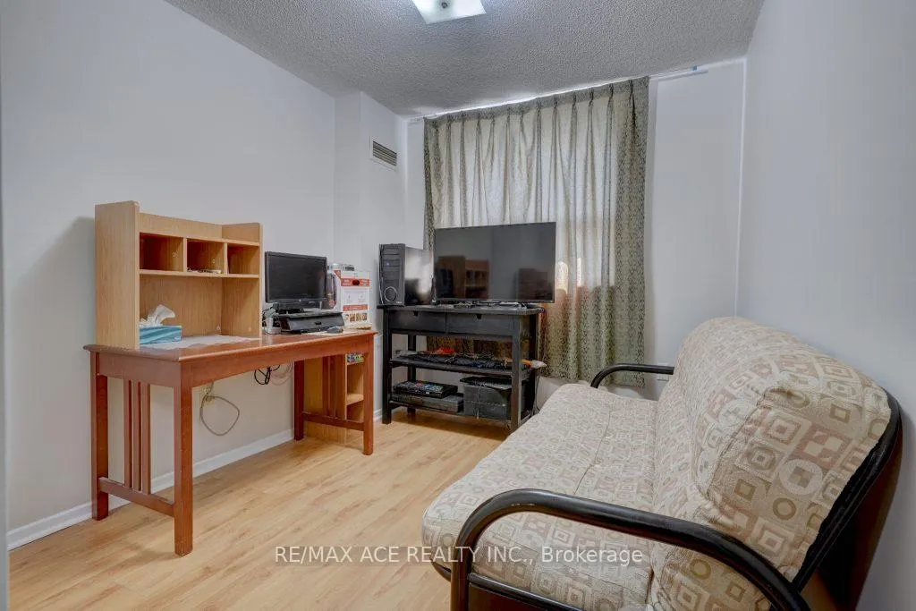 Photo 24 of Unit 1401, 3 Lisa Street, Brampton, Queen Street Corridor — HOMEH