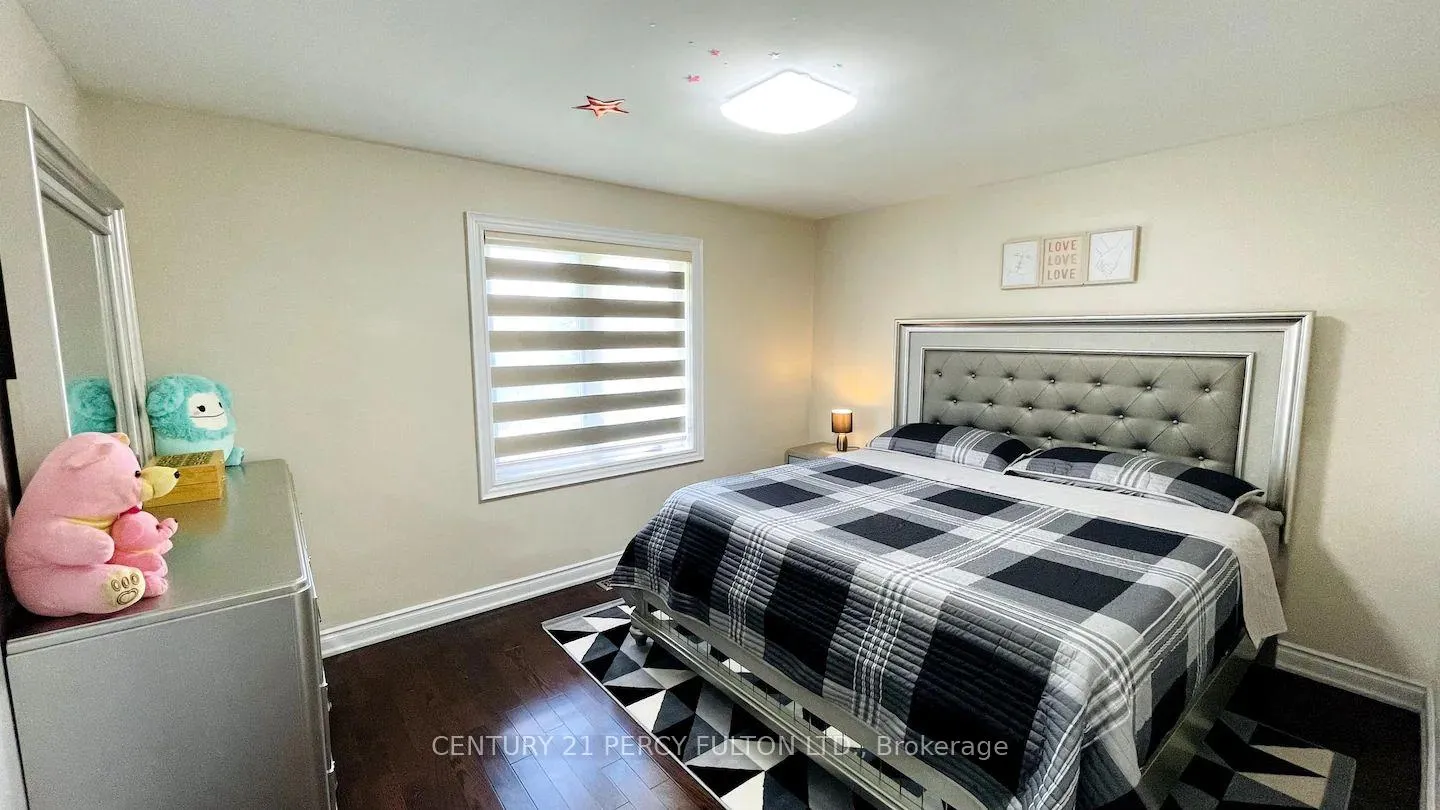 Photo 14 of 10 Clementine Square, Scarborough, Woburn — HOMEH