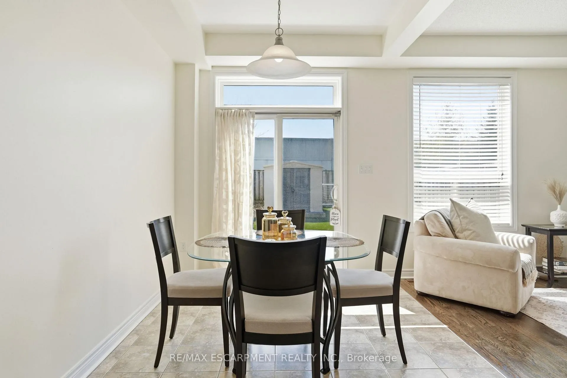 Photo 13 of 13 Marina Point Crescent, Hamilton, Winona Park — HOMEH
