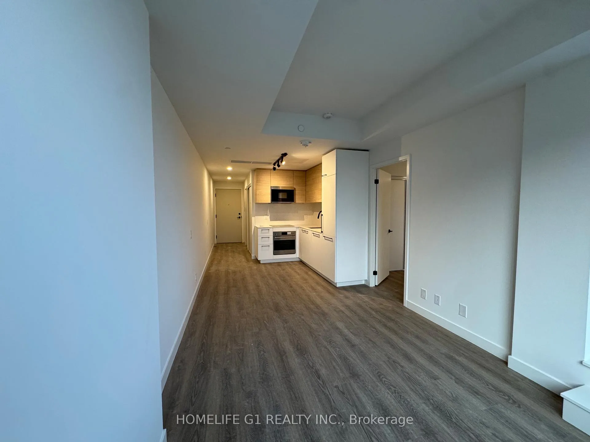 Photo 3 of Unit 316, 1050 Eastern Avenue, Toronto, The Beaches — HOMEH