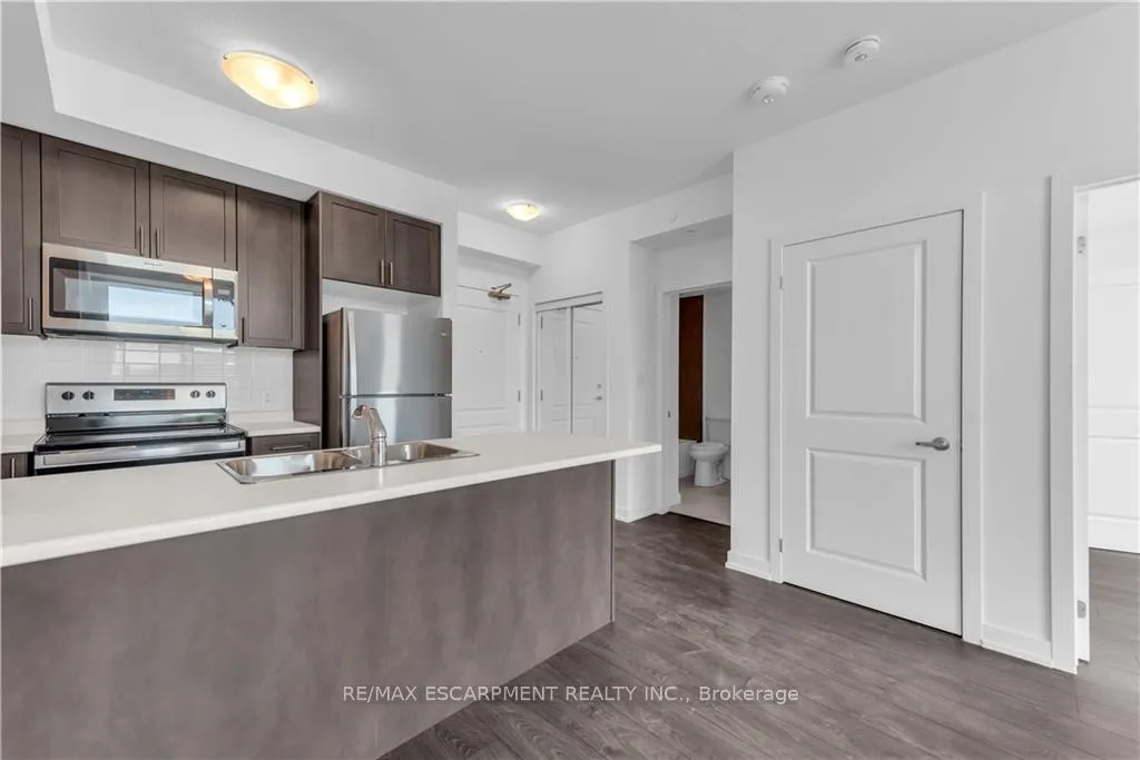 Photo 15 of Unit 308, 460 Dundas Street E, Hamilton, Waterdown — HOMEH