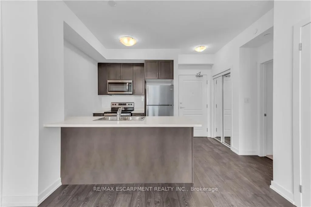 Photo 16 of Unit 308, 460 Dundas Street E, Hamilton, Waterdown — HOMEH