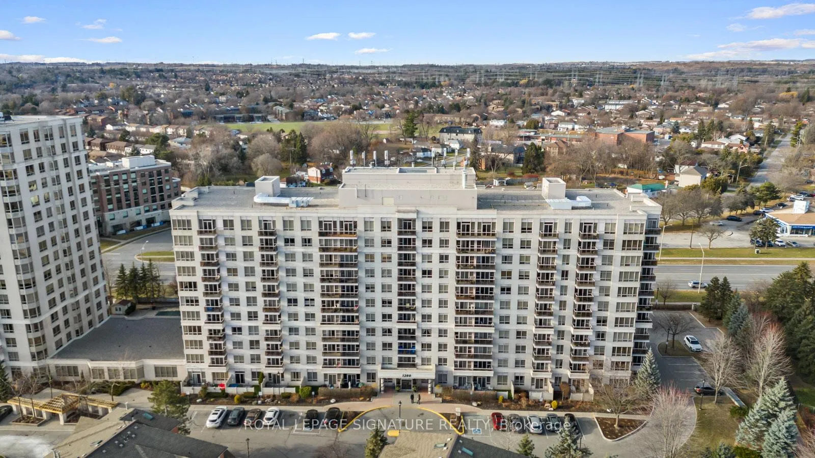 Photo 2 of Unit 901, 1200 The Esplanade Road N, Pickering, Town Centre — HOMEH