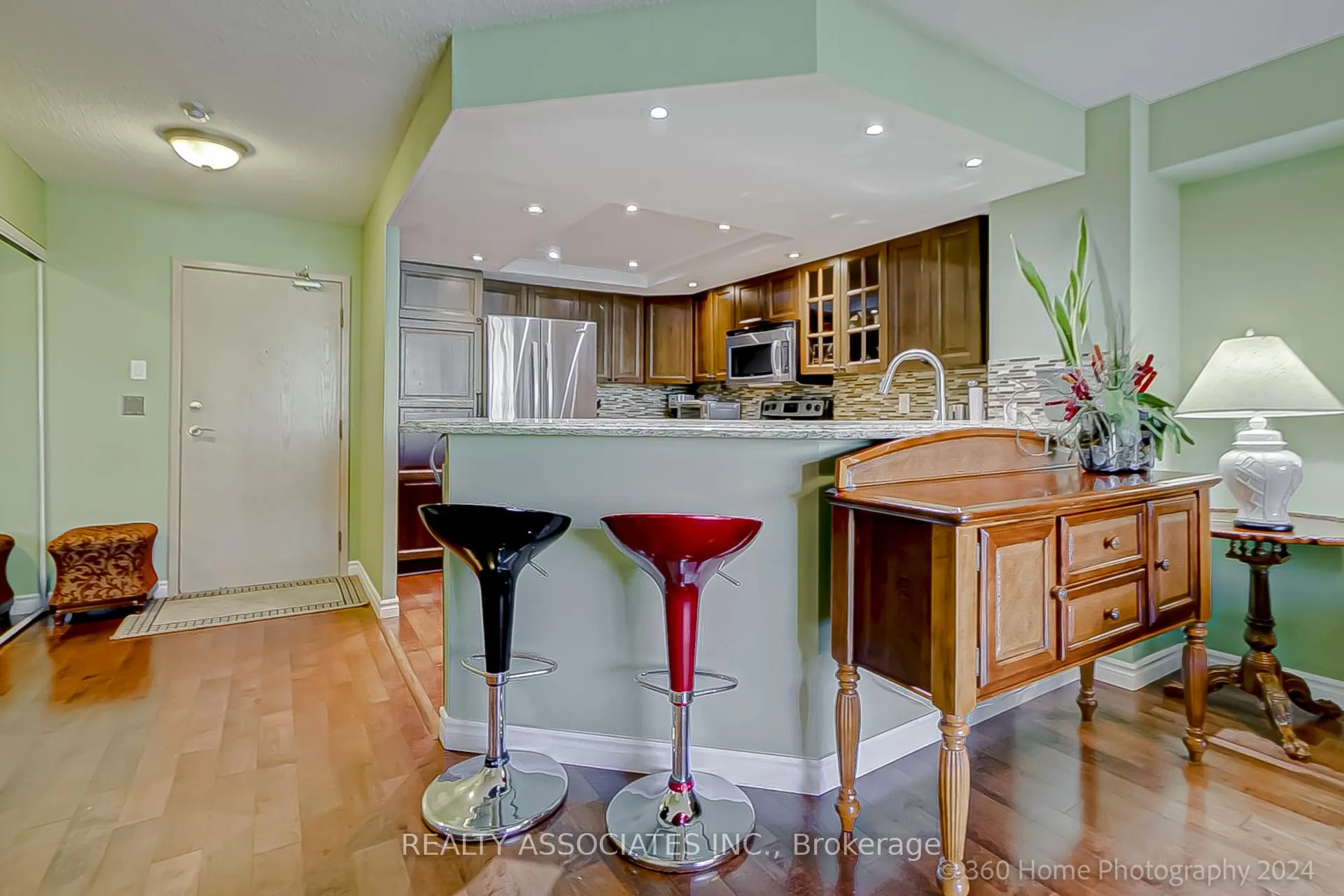 Photo 7 of Unit 1011, 7805 Bayview Avenue, Markham, Aileen-Willowbrook — HOMEH