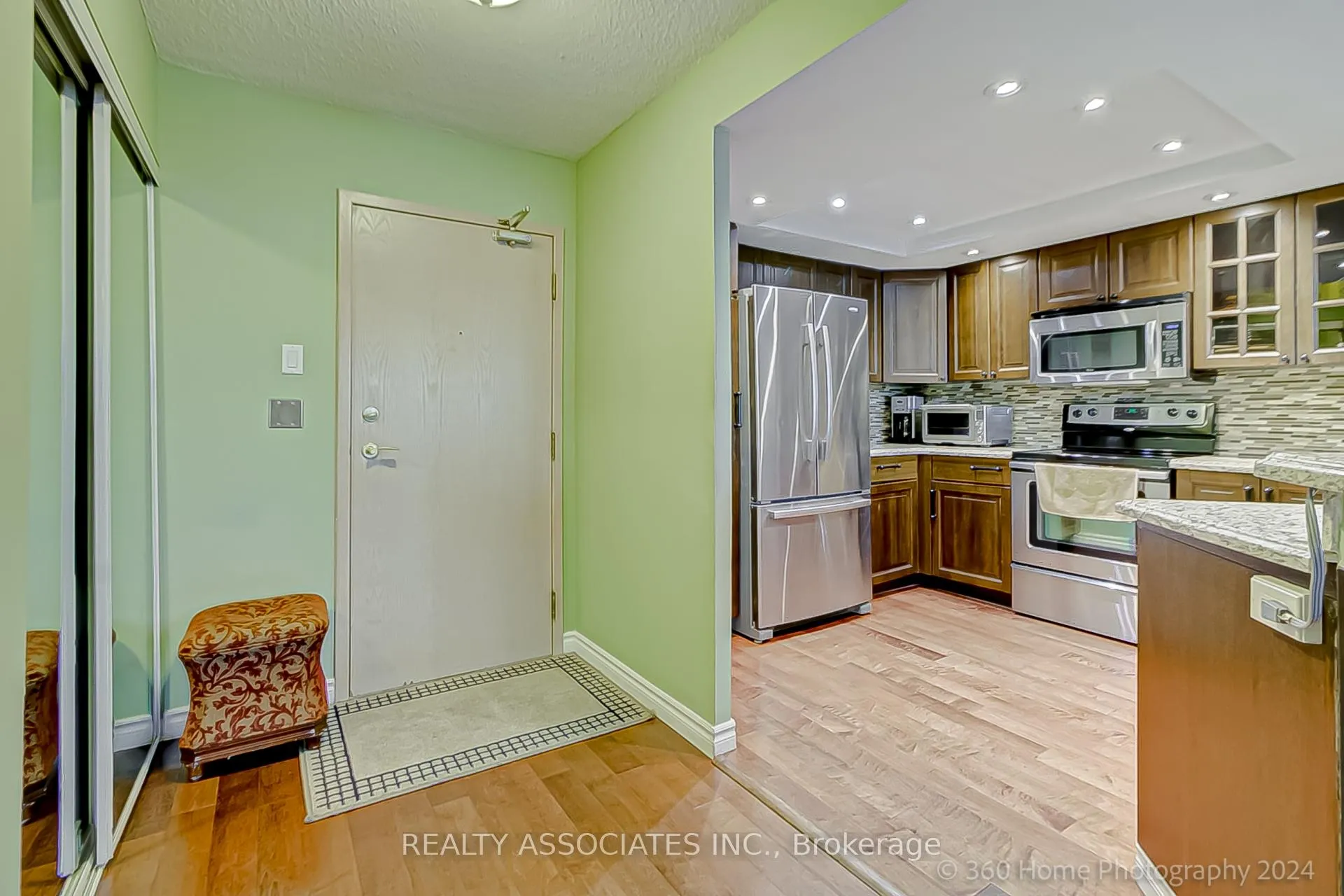 Photo 10 of Unit 1011, 7805 Bayview Avenue, Markham, Aileen-Willowbrook — HOMEH