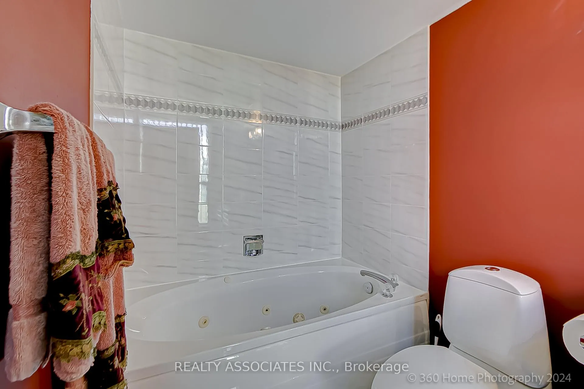 Photo 17 of Unit 1011, 7805 Bayview Avenue, Markham, Aileen-Willowbrook — HOMEH