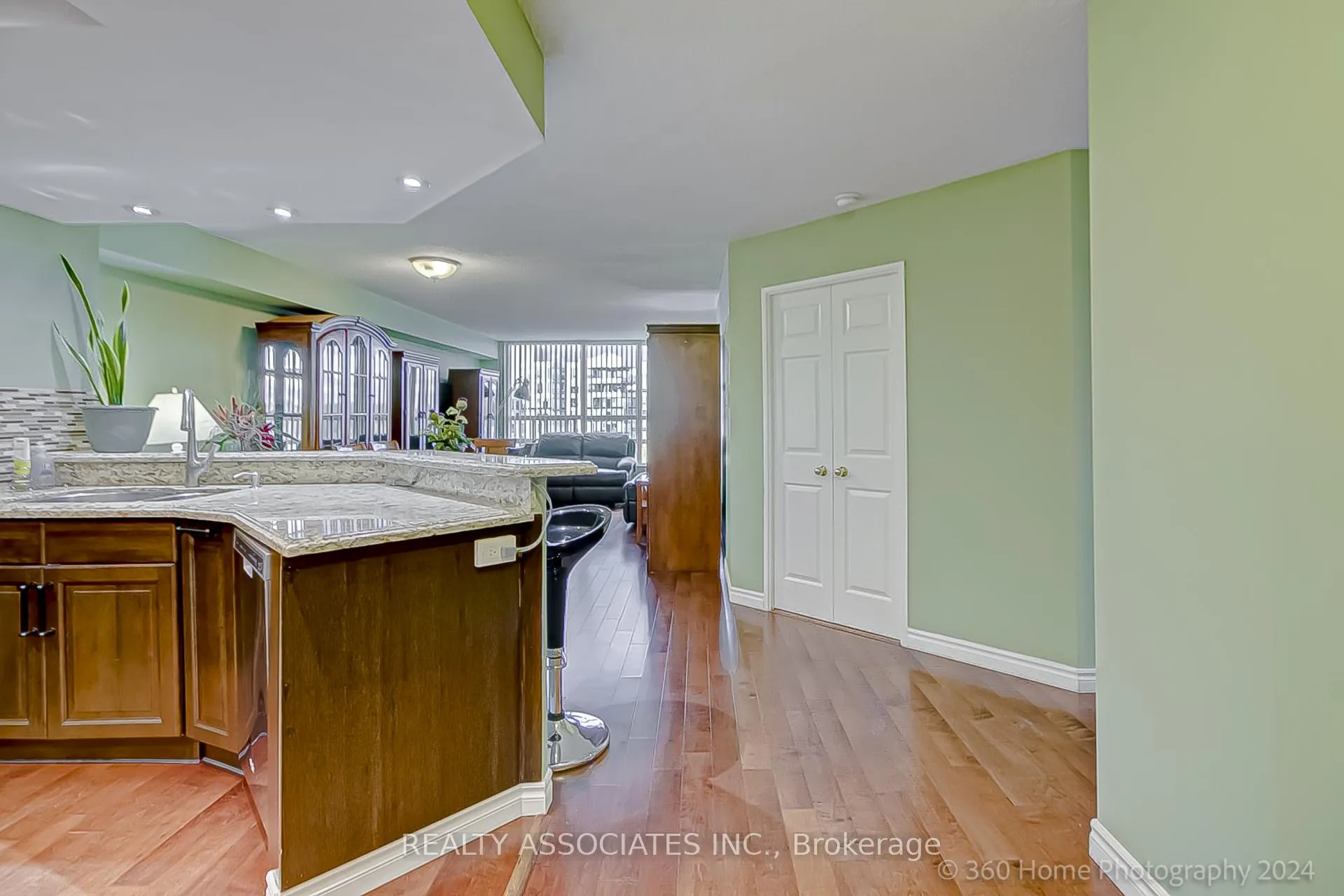 Photo 19 of Unit 1011, 7805 Bayview Avenue, Markham, Aileen-Willowbrook — HOMEH