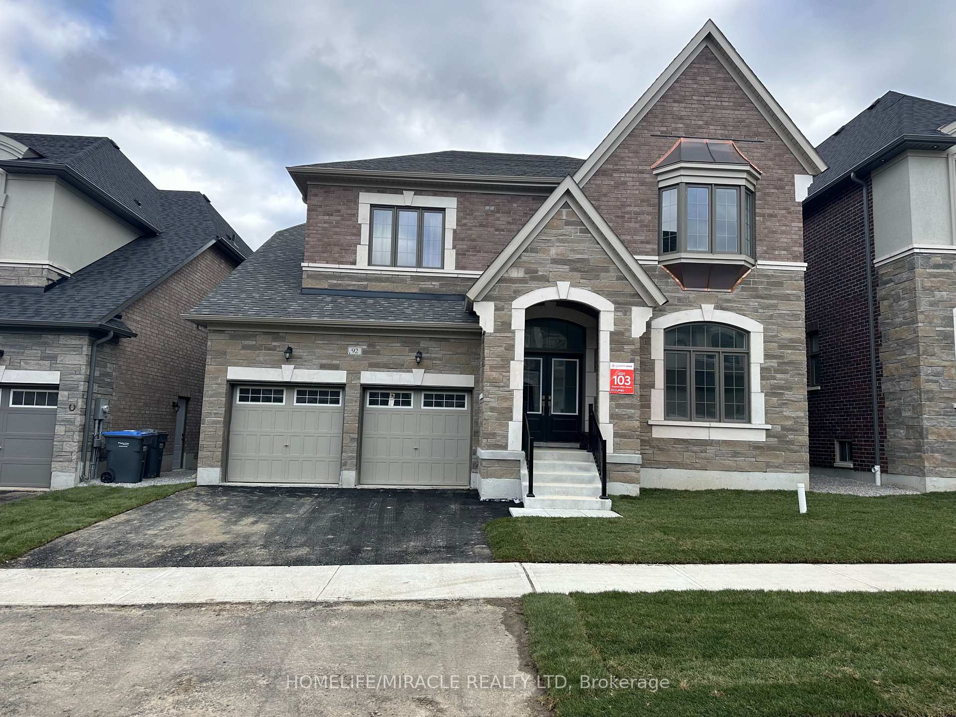Photo 1 of 92 James Walker Avenue, Caledon, Caledon East — HOMEH