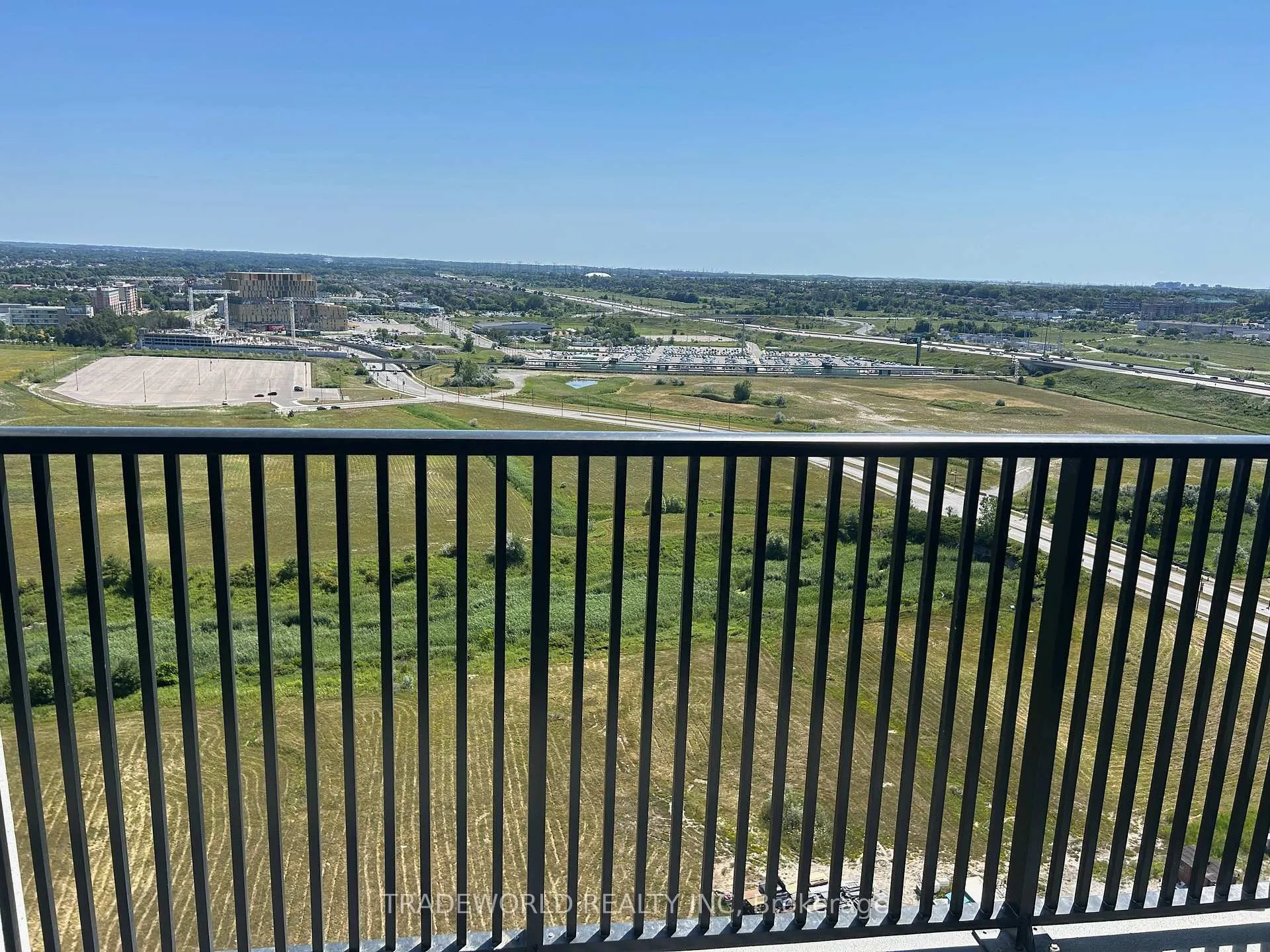 Photo 5 of Unit 2318, 56 Andre De Grasse Street, Markham, Unionville — HOMEH