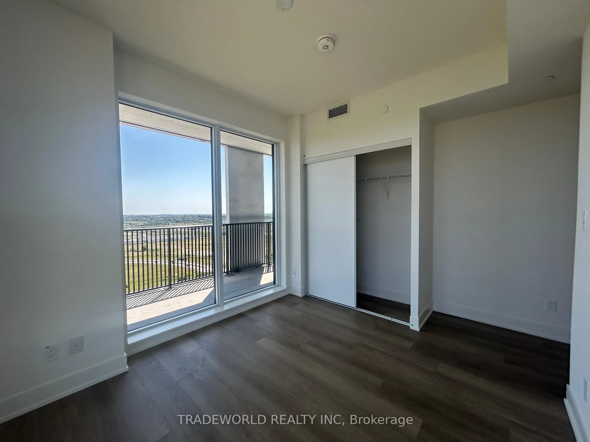 Photo 12 of Unit 2318, 56 Andre De Grasse Street, Markham, Unionville — HOMEH