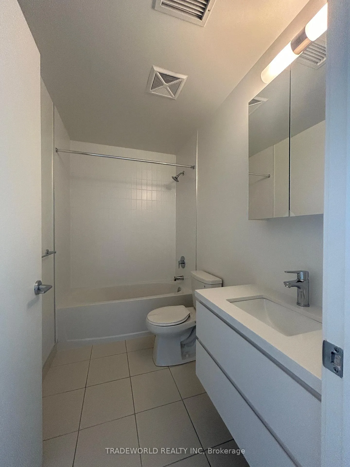 Photo 16 of Unit 2318, 56 Andre De Grasse Street, Markham, Unionville — HOMEH