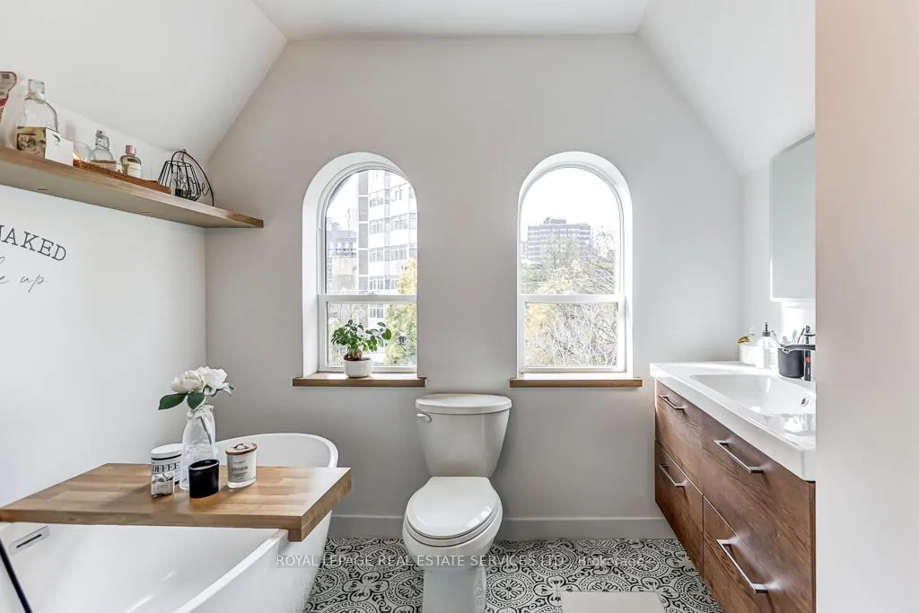 Photo 22 of Unit 1, 103 Prembroke Street, Toronto, South Riverdale — HOMEH