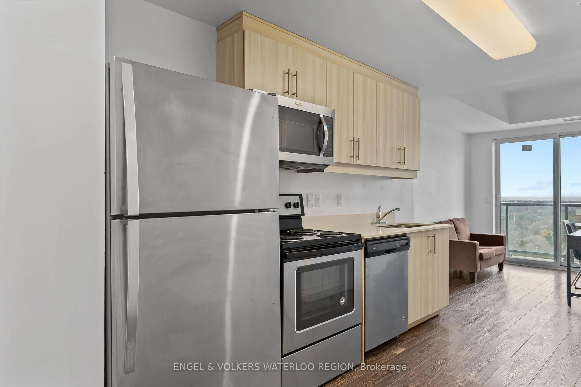 Photo 5 of Unit 1802, 158 king Street, Waterloo, Beechwood/University — HOMEH