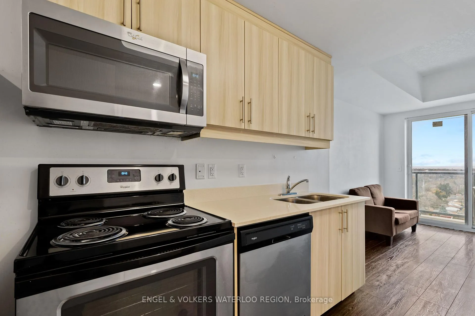 Photo 8 of Unit 1802, 158 king Street, Waterloo, Beechwood/University — HOMEH