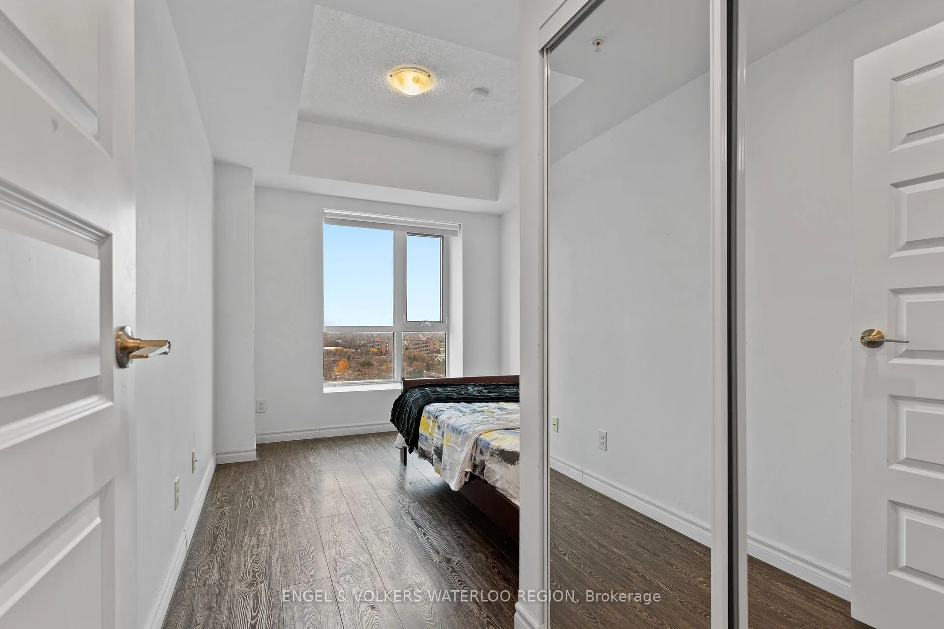 Photo 12 of Unit 1802, 158 king Street, Waterloo, Beechwood/University — HOMEH