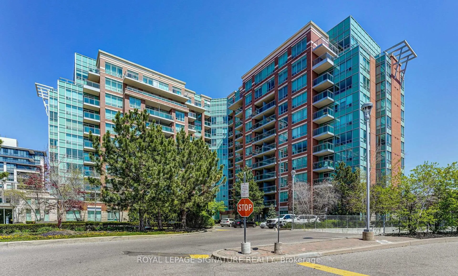 Photo 1 of Unit 610, 62 Suncrest Boulevard, Markham, Commerce Valley — HOMEH