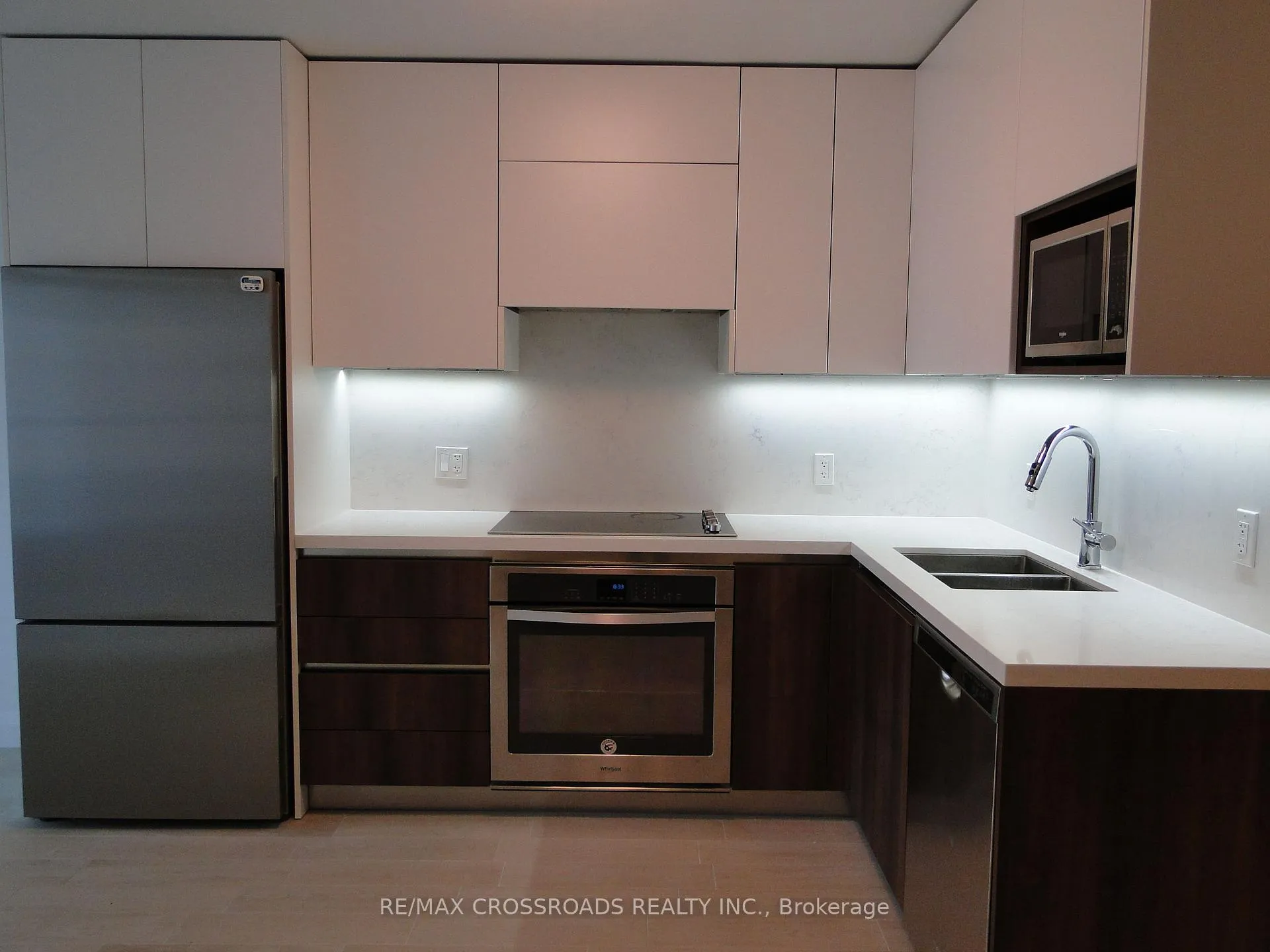 Photo 2 of Unit 707, 15 Water Walk Drive, Markham, Unionville — HOMEH