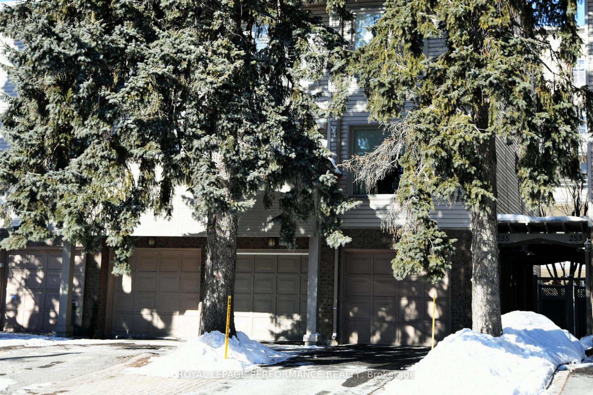 Photo 1 of 255B Sunnyside Avenue, Ottawa, Old Ottawa South — HOMEH