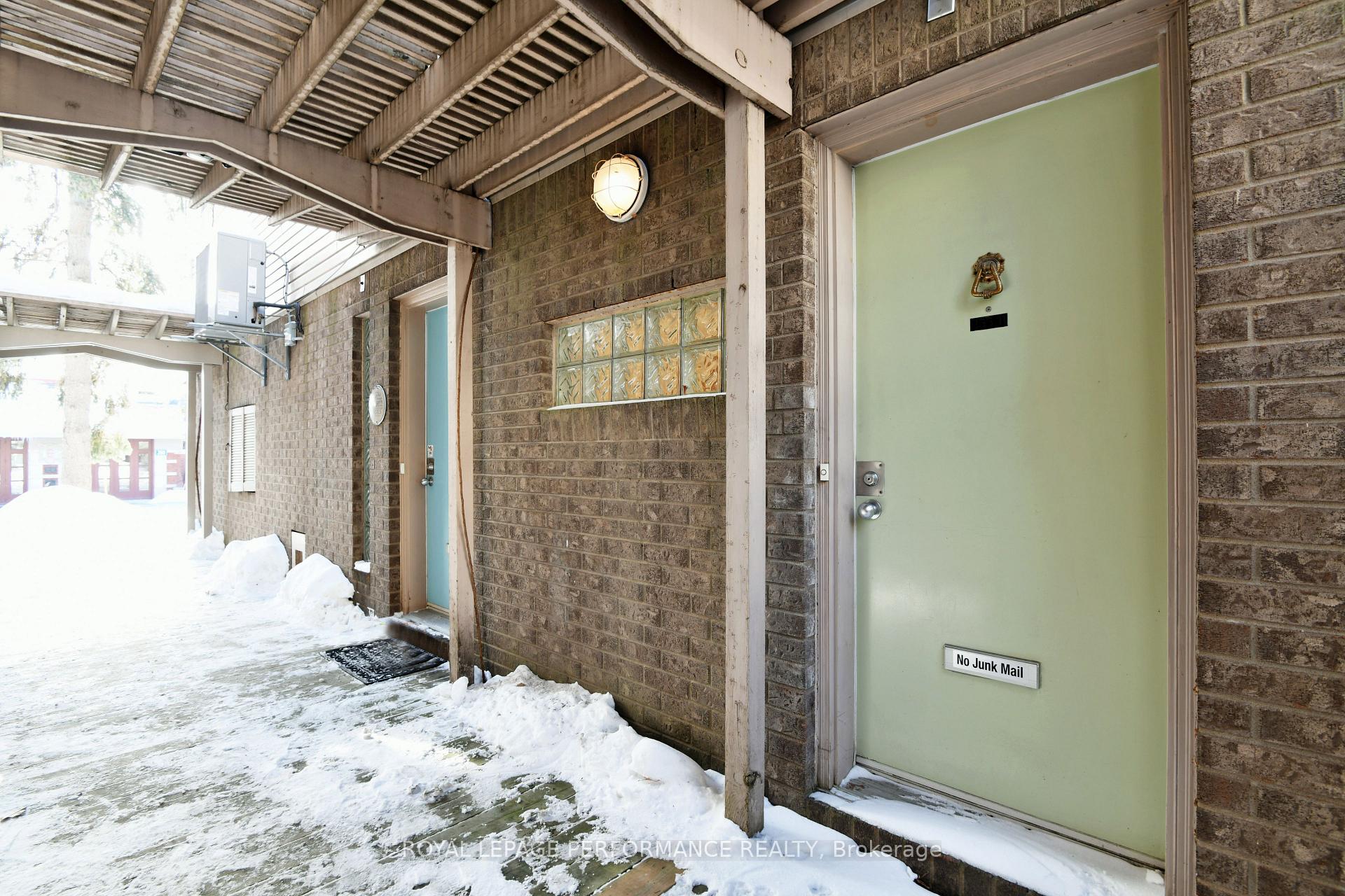 Photo 6 of 255B Sunnyside Avenue, Ottawa, Old Ottawa South — HOMEH