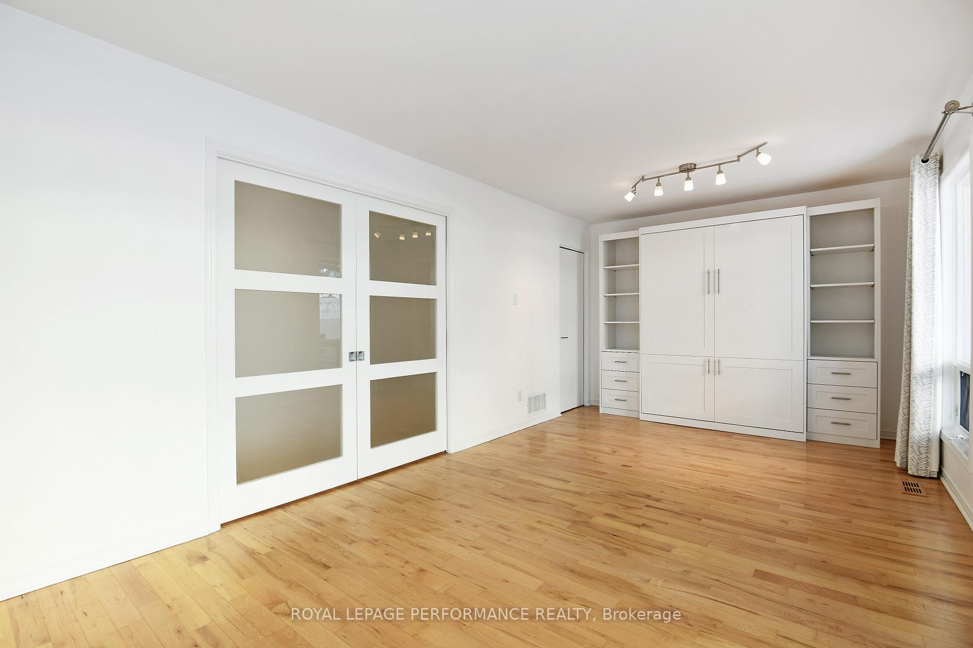 Photo 13 of 255B Sunnyside Avenue, Ottawa, Old Ottawa South — HOMEH