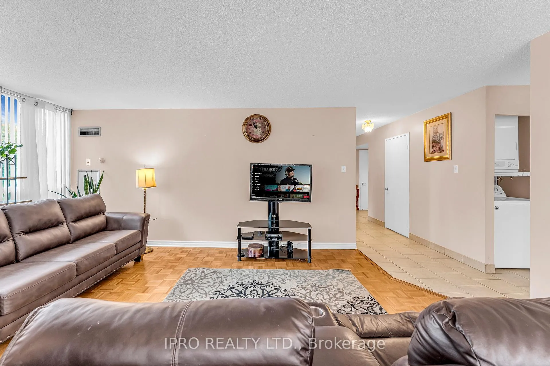 Photo 6 of Unit 213, 12 Laurelcrest Street, Brampton, Queen Street Corridor — HOMEH