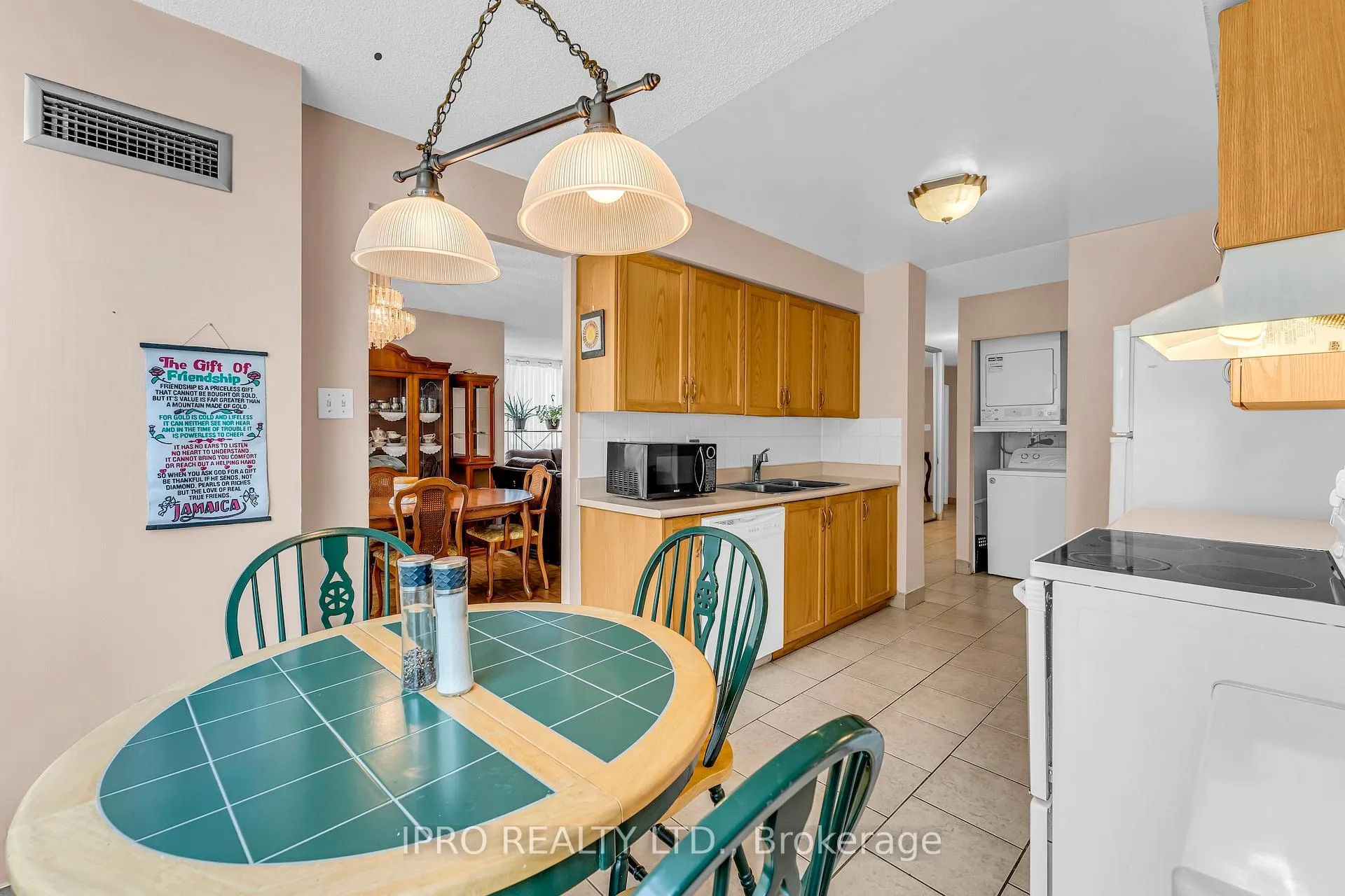 Photo 7 of Unit 213, 12 Laurelcrest Street, Brampton, Queen Street Corridor — HOMEH