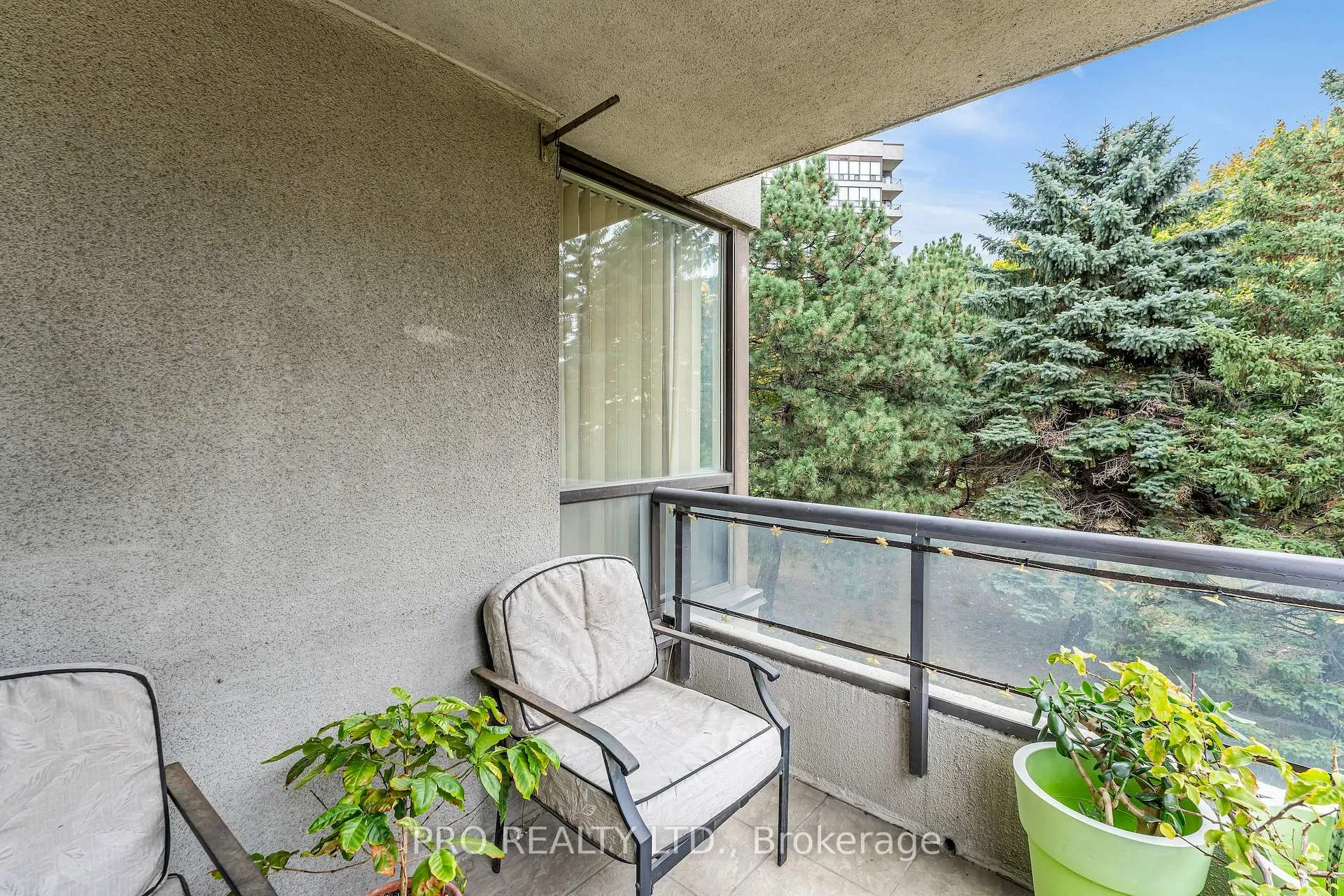 Photo 16 of Unit 213, 12 Laurelcrest Street, Brampton, Queen Street Corridor — HOMEH