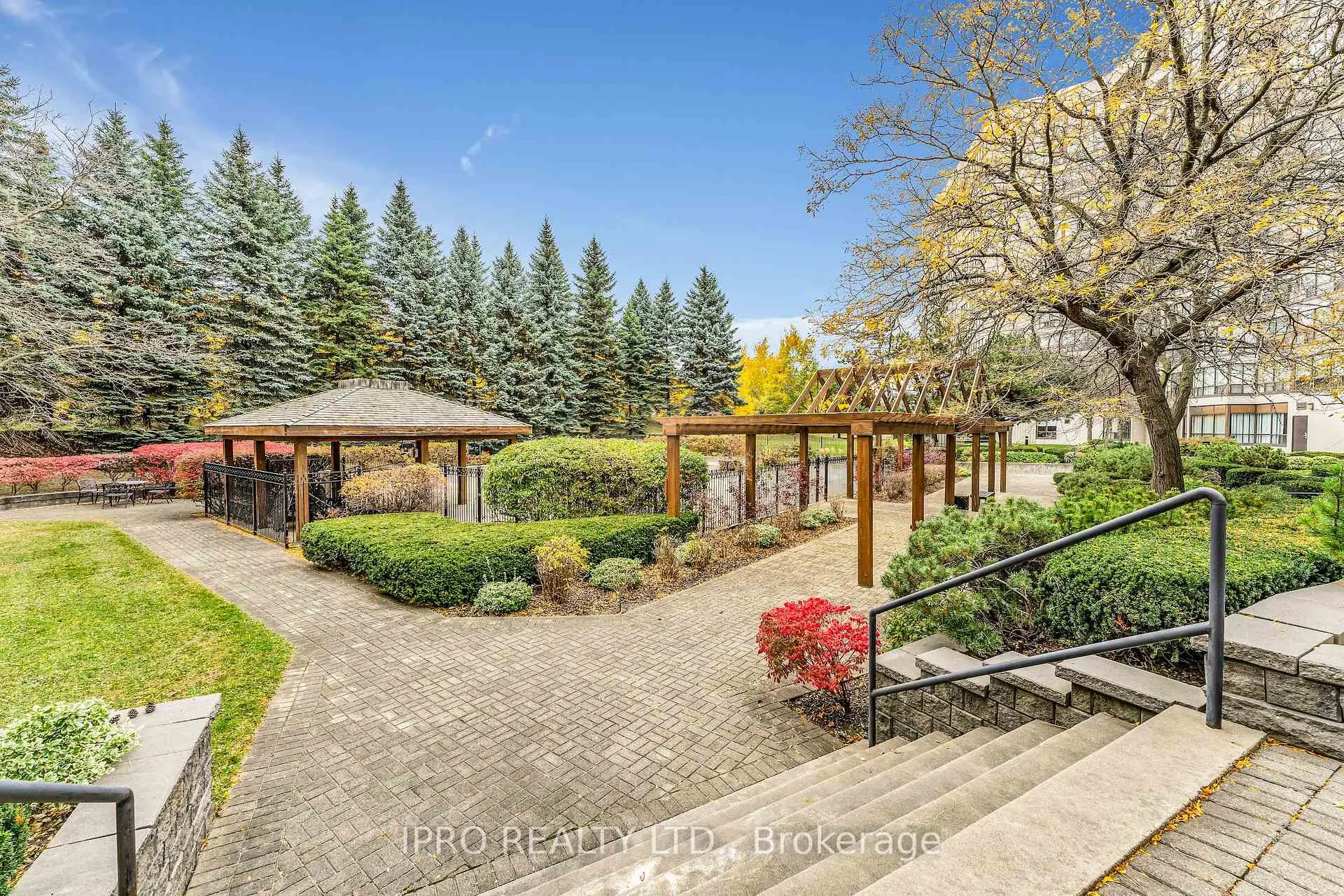 Photo 18 of Unit 213, 12 Laurelcrest Street, Brampton, Queen Street Corridor — HOMEH