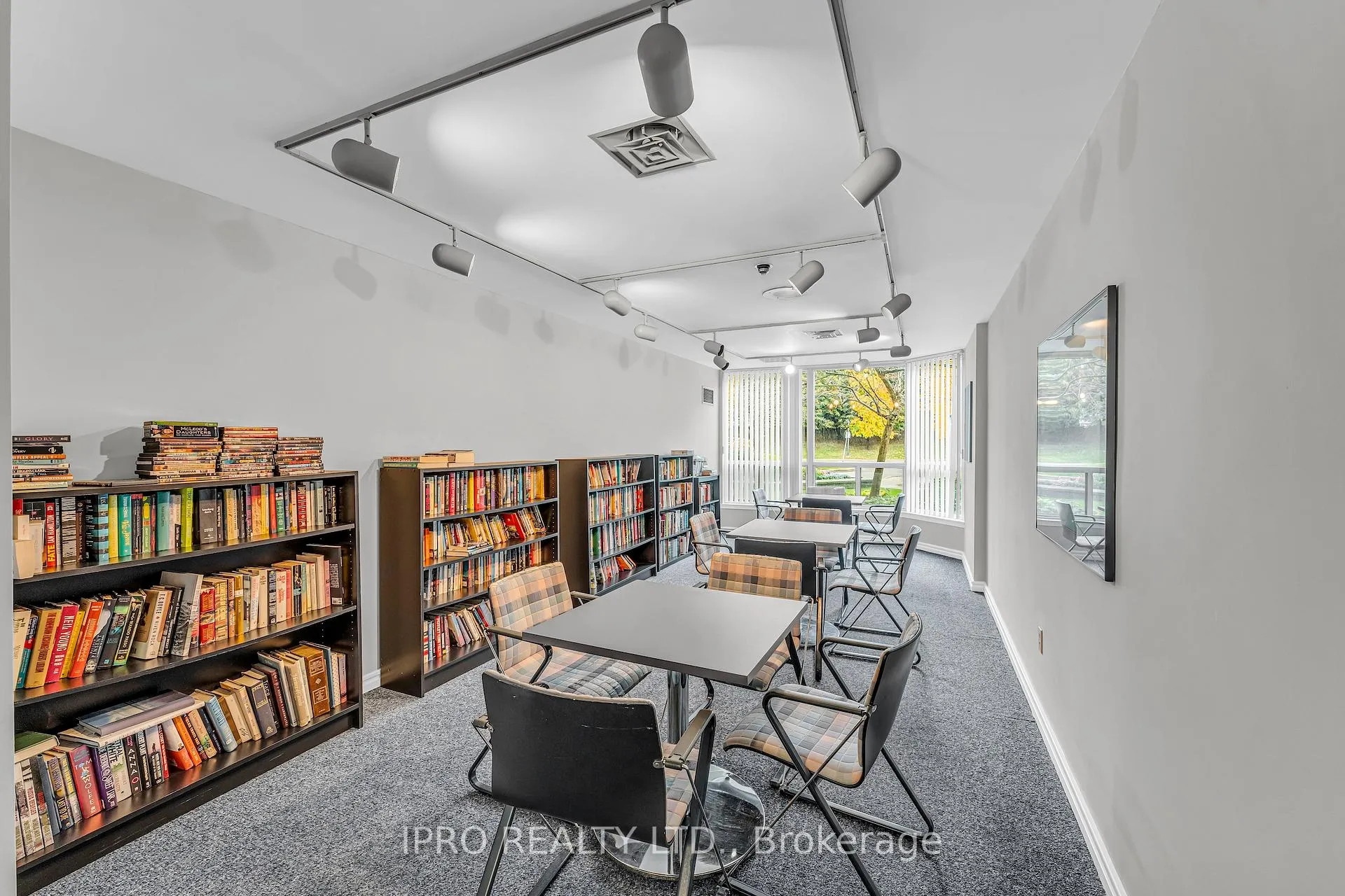 Photo 20 of Unit 213, 12 Laurelcrest Street, Brampton, Queen Street Corridor — HOMEH