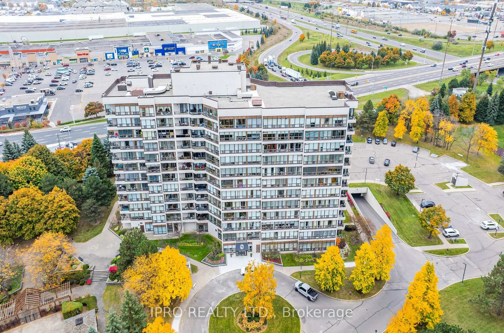 Photo 26 of Unit 213, 12 Laurelcrest Street, Brampton, Queen Street Corridor — HOMEH