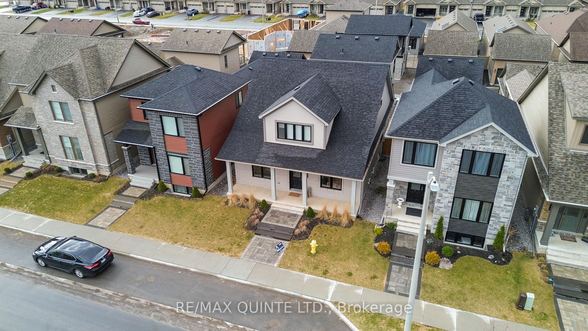 Photo 2 of 70 Riverstone Way, Belleville, Thurlow Ward — HOMEH
