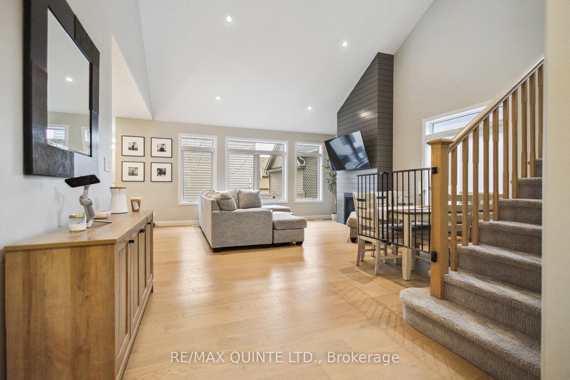 Photo 9 of 70 Riverstone Way, Belleville, Thurlow Ward — HOMEH