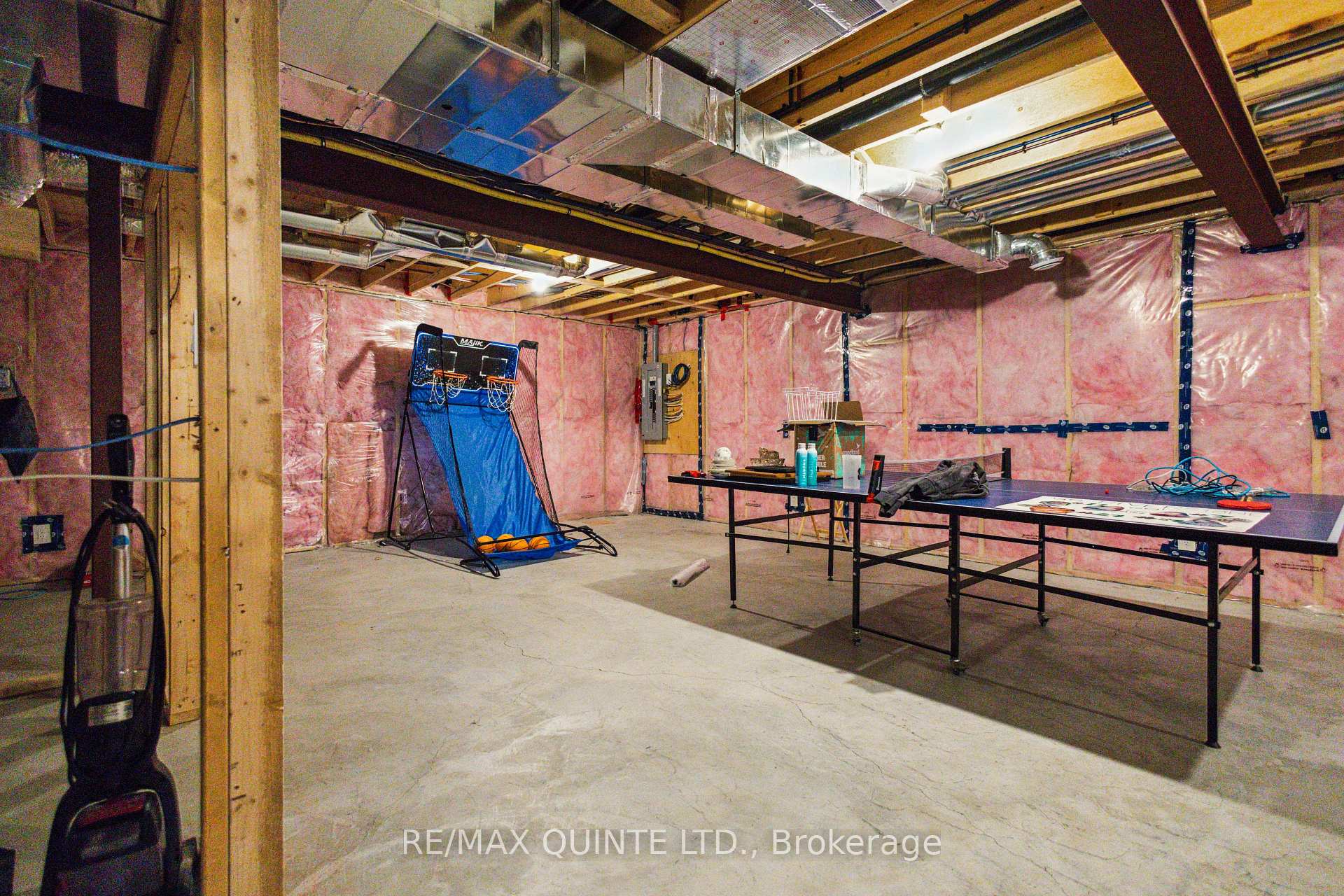 Photo 35 of 70 Riverstone Way, Belleville, Thurlow Ward — HOMEH