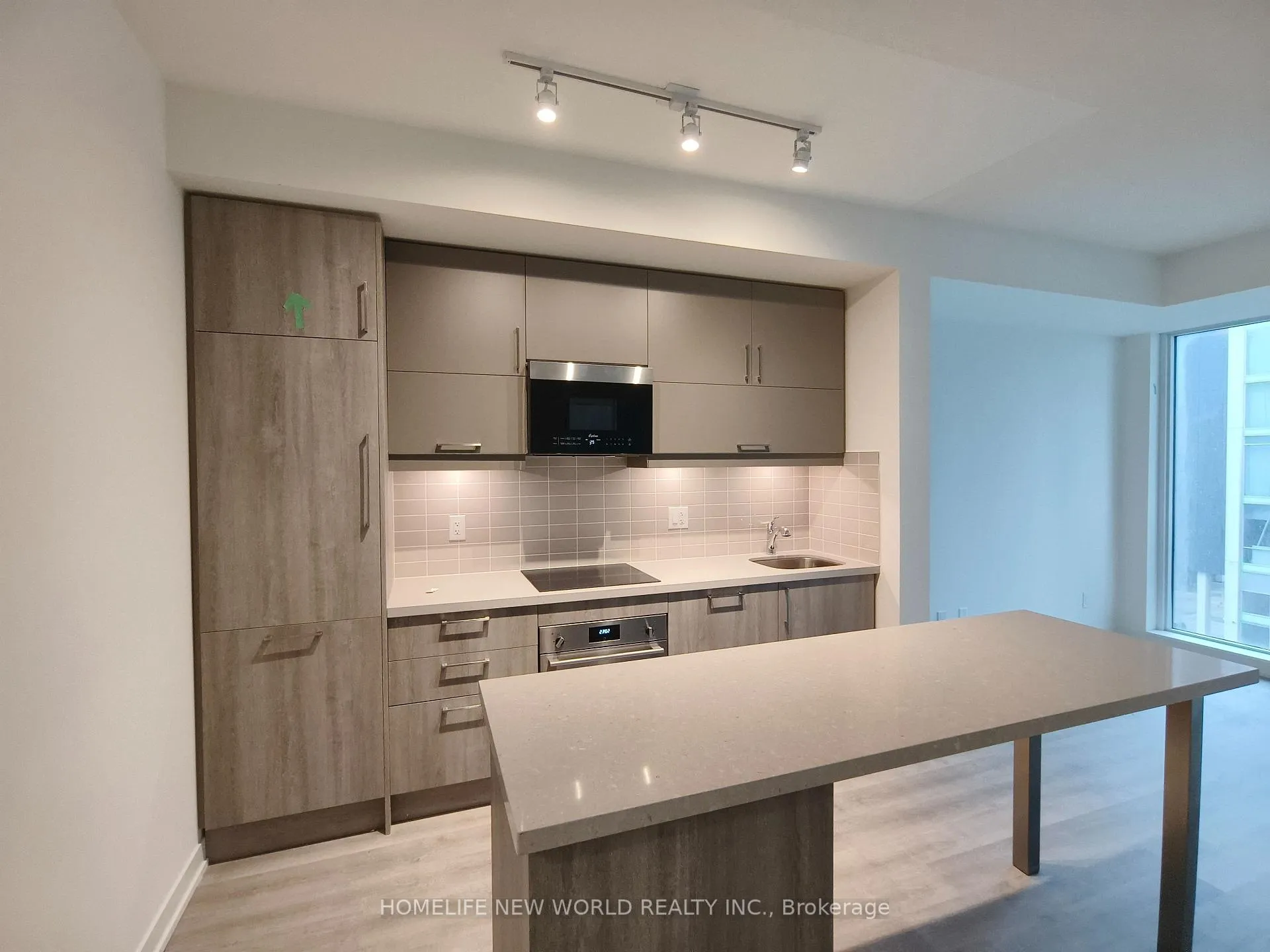 Photo 4 of Unit 613A, 8119 Birchmount Road, Markham, Unionville — HOMEH