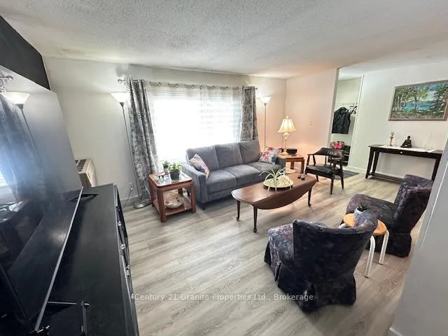 Photo 5 of 2 Jacklin Crescent, Seguin — HOMEH