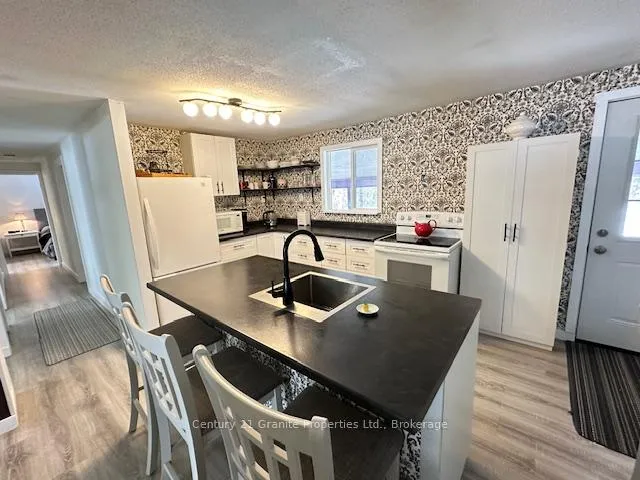 Photo 9 of 2 Jacklin Crescent, Seguin — HOMEH