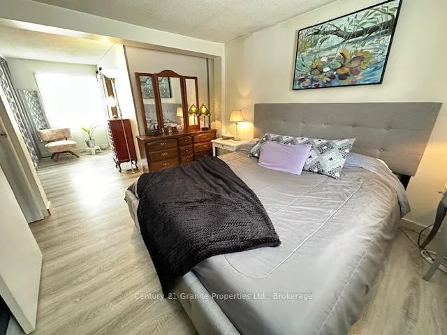 Photo 16 of 2 Jacklin Crescent, Seguin — HOMEH