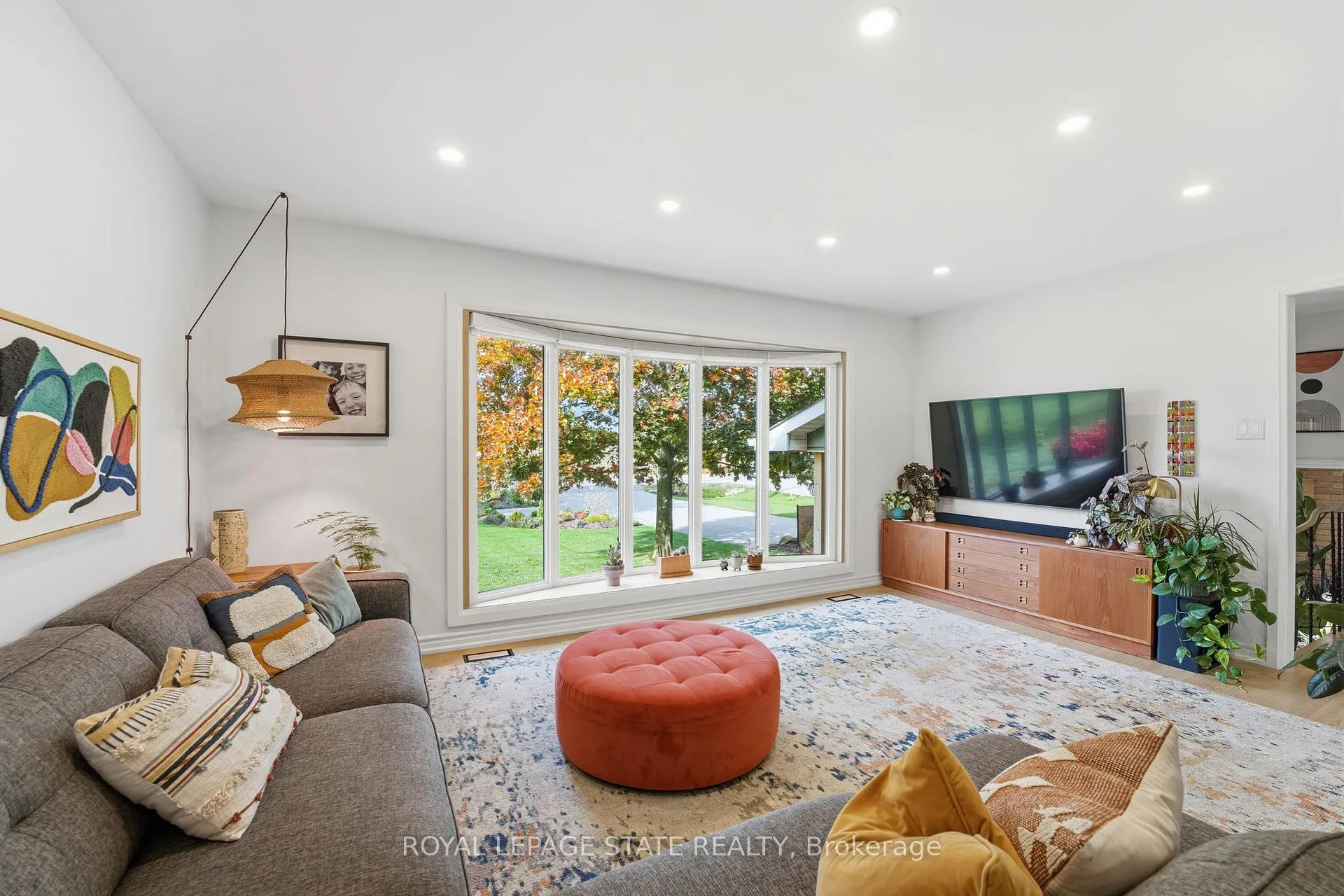 Photo 12 of 348 Sydenham Road, Hamilton, Rural Flamborough — HOMEH