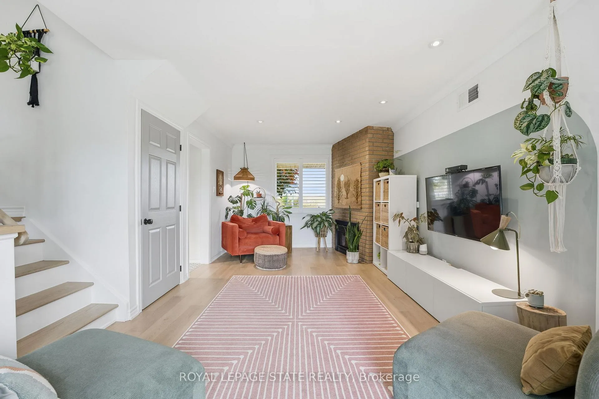 Photo 13 of 348 Sydenham Road, Hamilton, Rural Flamborough — HOMEH