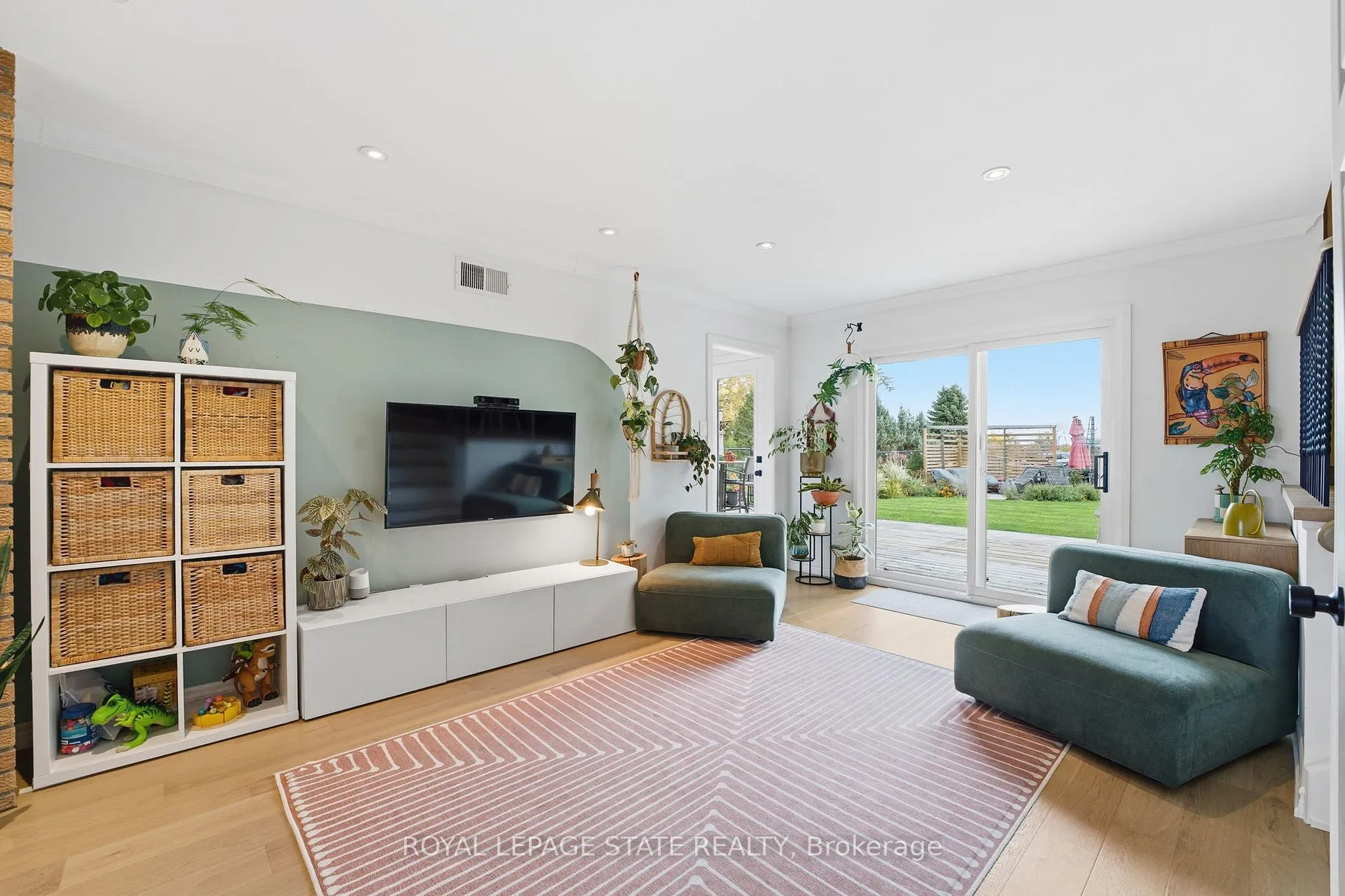 Photo 15 of 348 Sydenham Road, Hamilton, Rural Flamborough — HOMEH