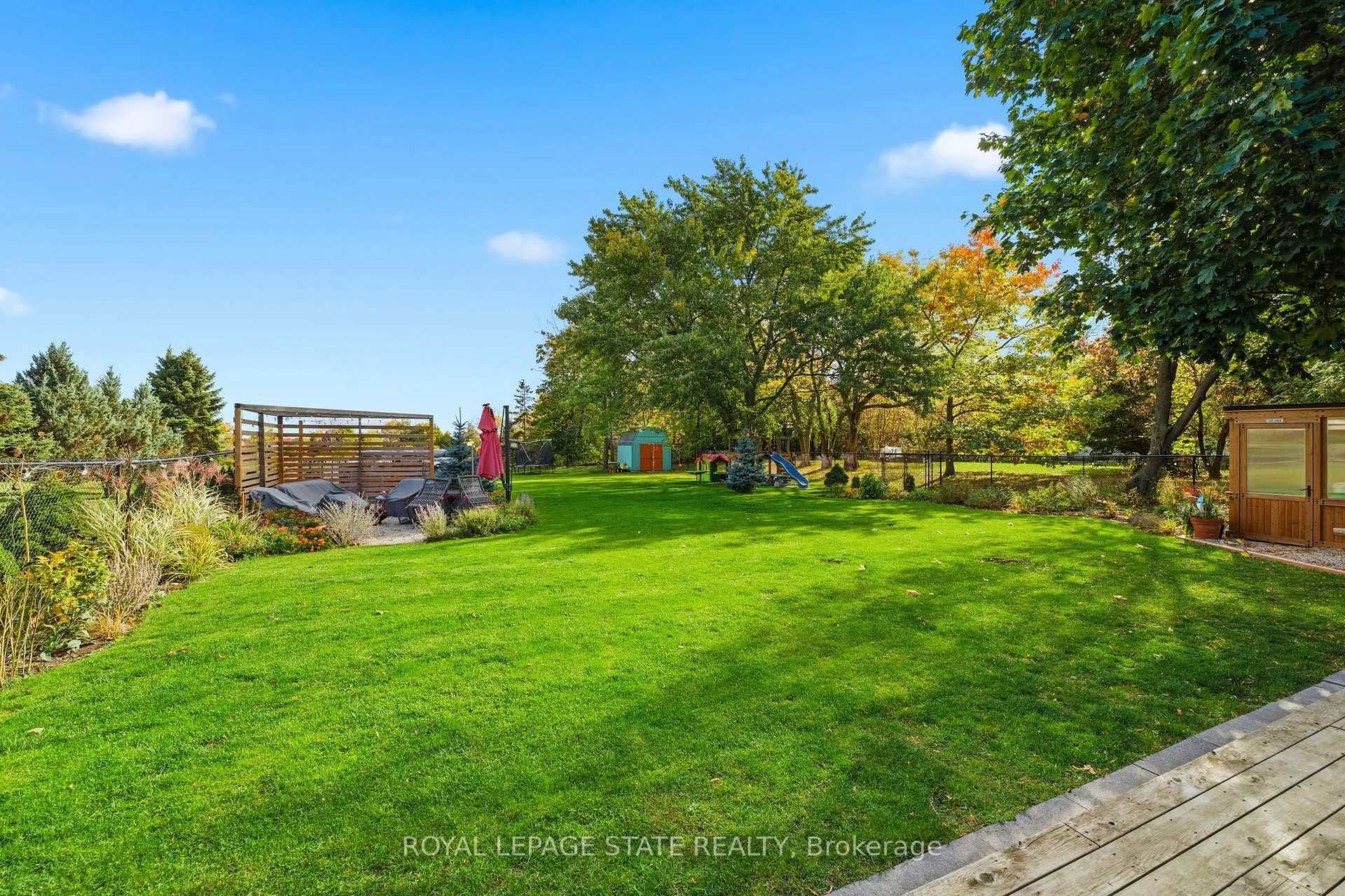 Photo 29 of 348 Sydenham Road, Hamilton, Rural Flamborough — HOMEH