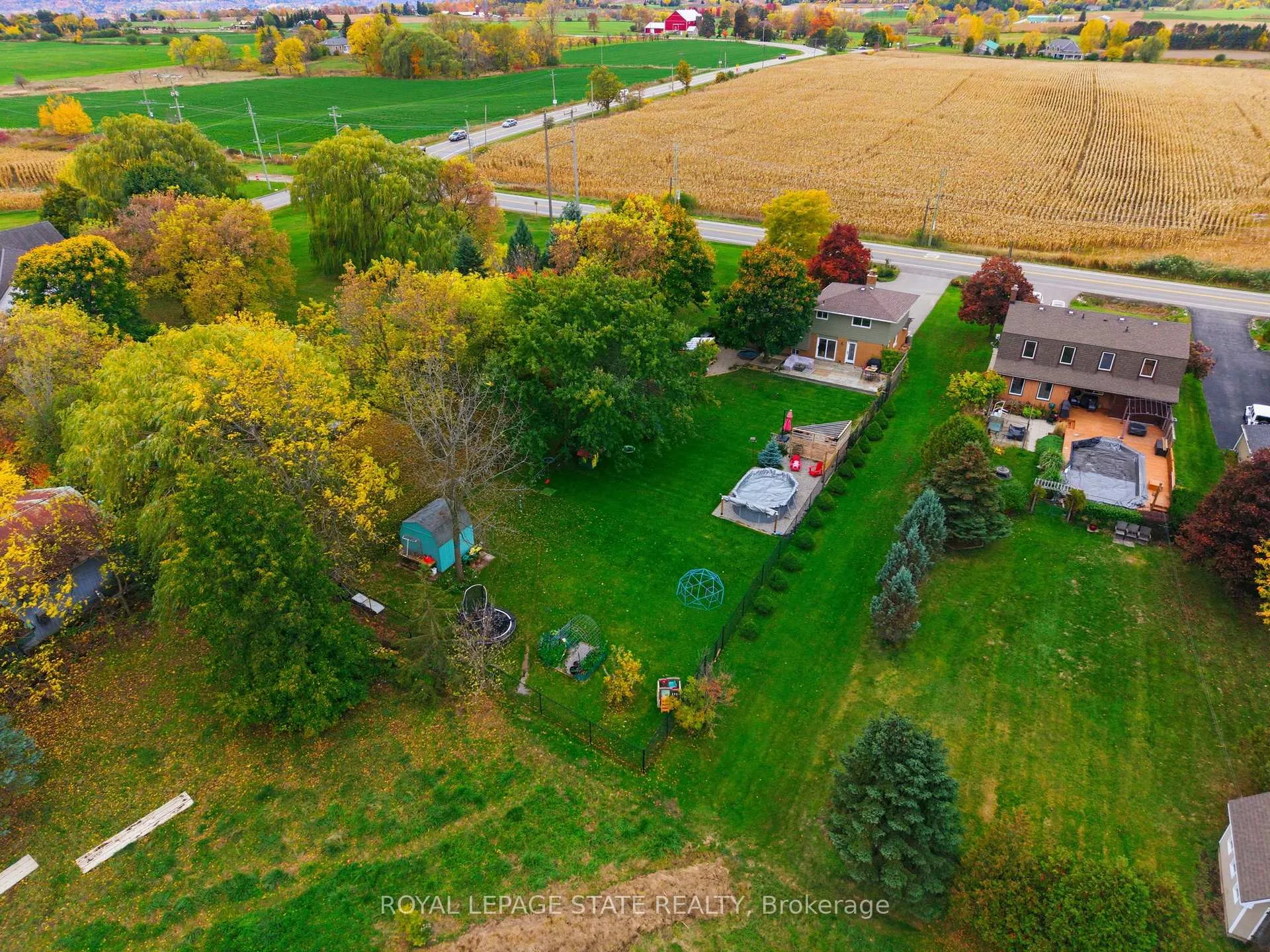 Photo 35 of 348 Sydenham Road, Hamilton, Rural Flamborough — HOMEH