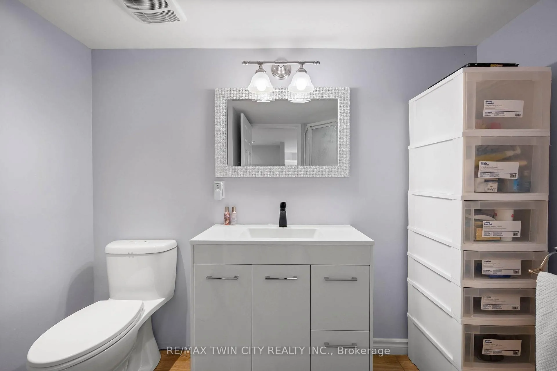 Photo 21 of 108 Glenariff Drive, Hamilton, Freelton — HOMEH