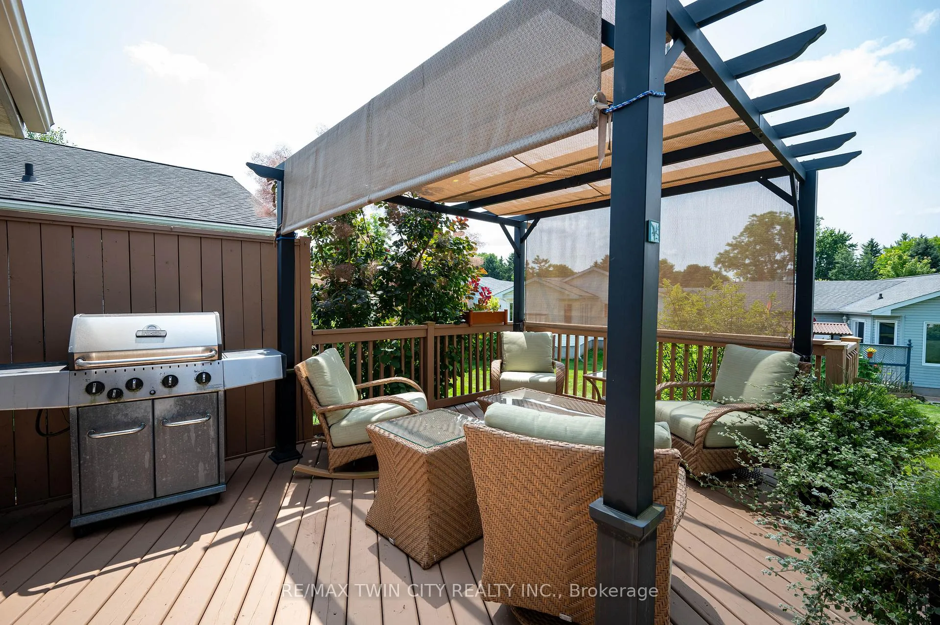 Photo 23 of 108 Glenariff Drive, Hamilton, Freelton — HOMEH