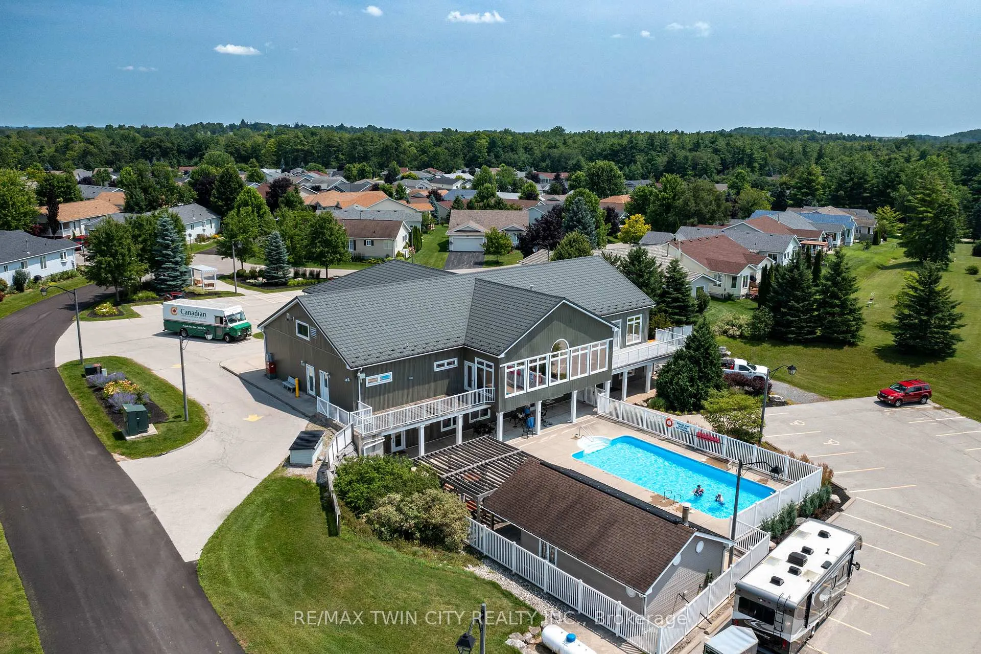 Photo 27 of 108 Glenariff Drive, Hamilton, Freelton — HOMEH