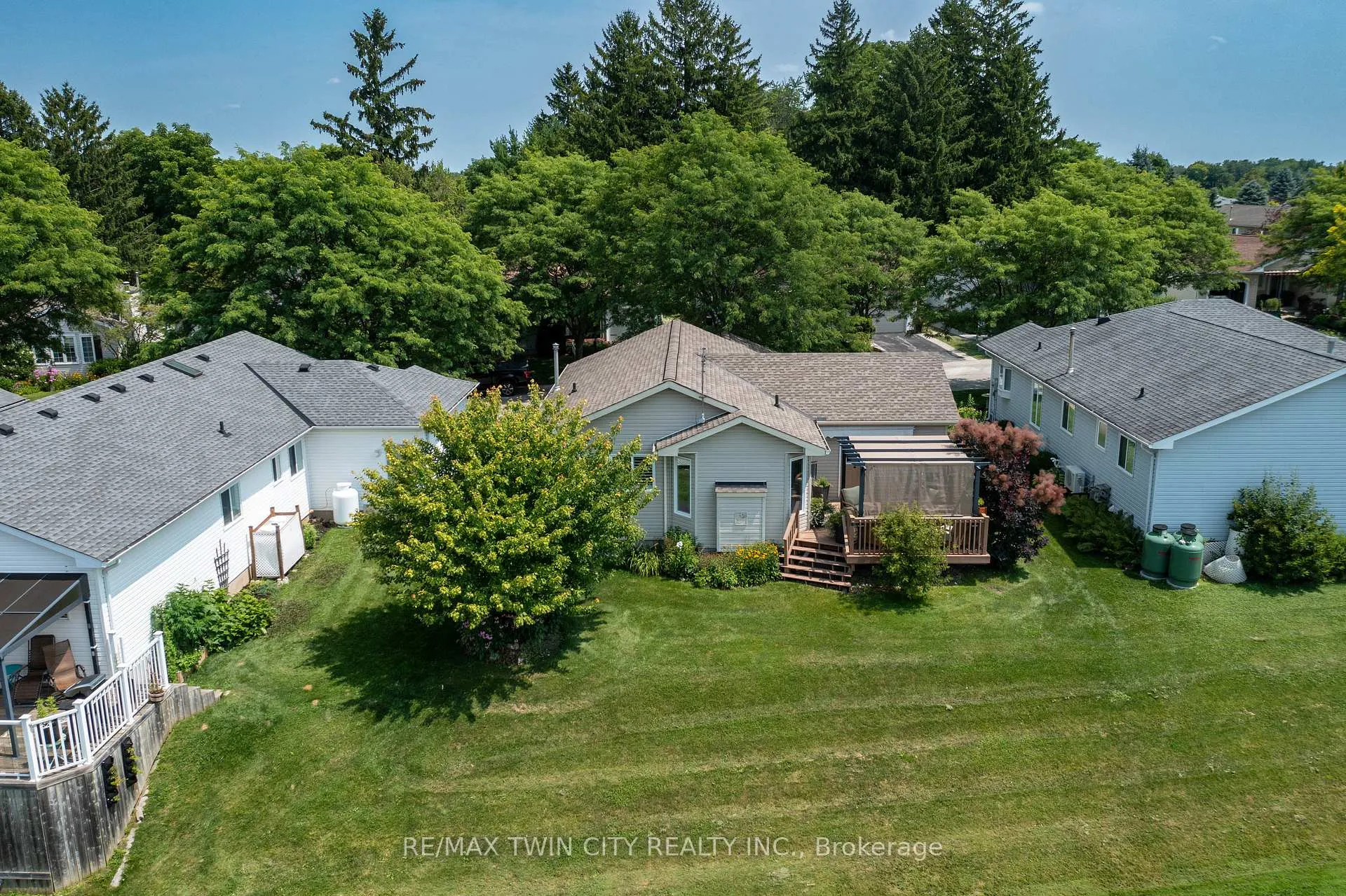 Photo 28 of 108 Glenariff Drive, Hamilton, Freelton — HOMEH