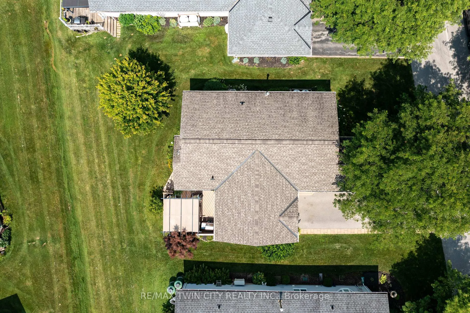 Photo 31 of 108 Glenariff Drive, Hamilton, Freelton — HOMEH