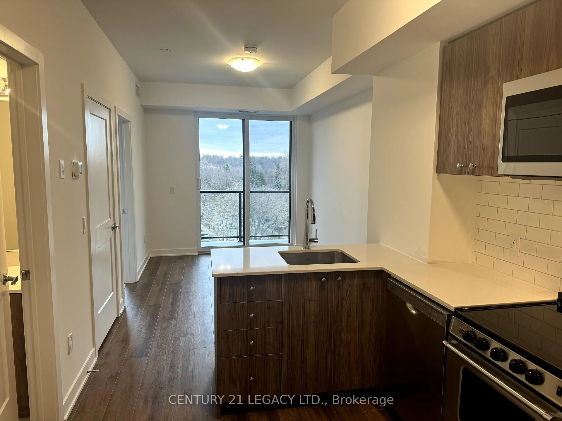 Photo 2 of Unit 606, 312 erb Street W, Waterloo — HOMEH
