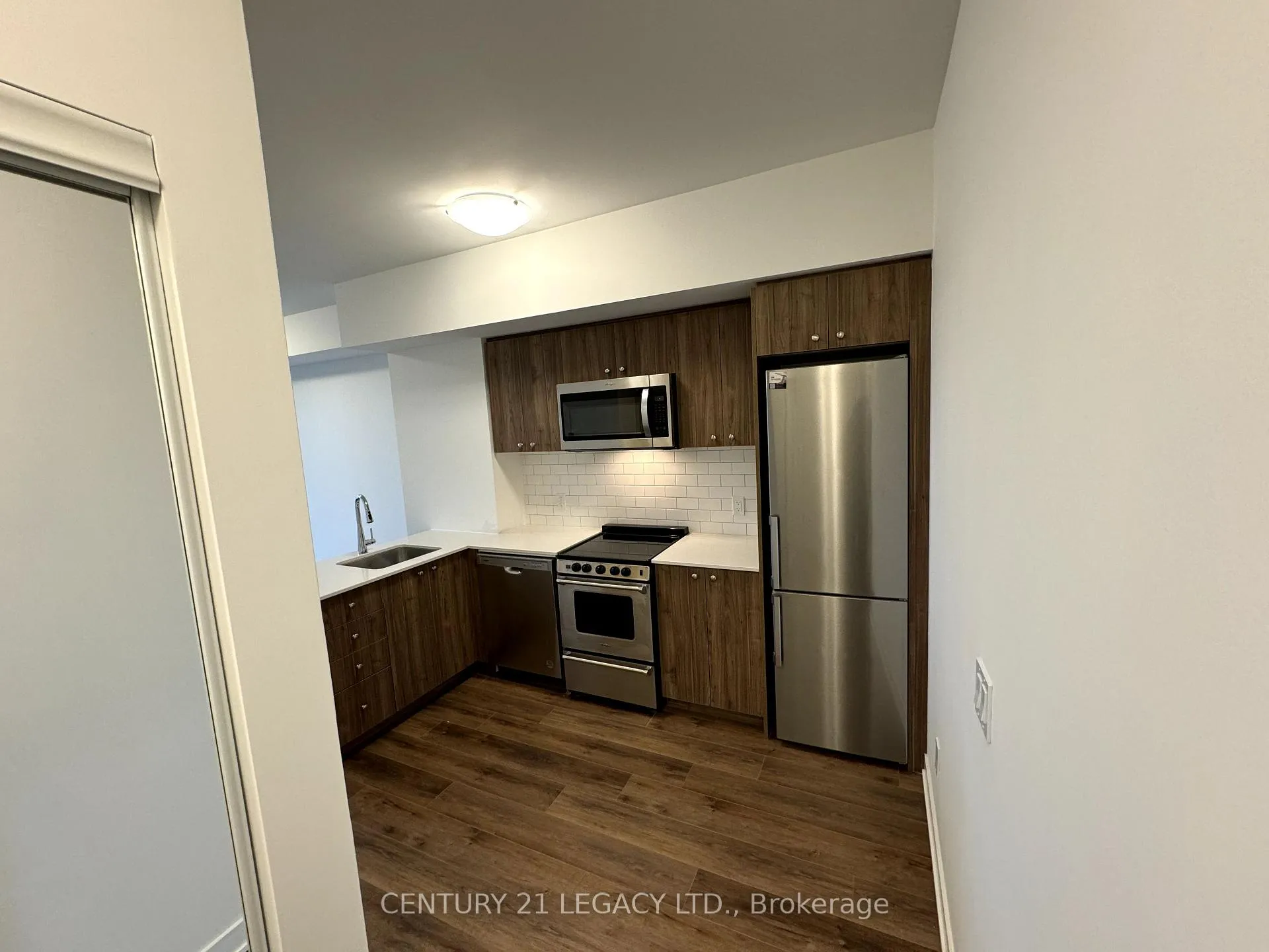 Photo 4 of Unit 606, 312 erb Street W, Waterloo — HOMEH