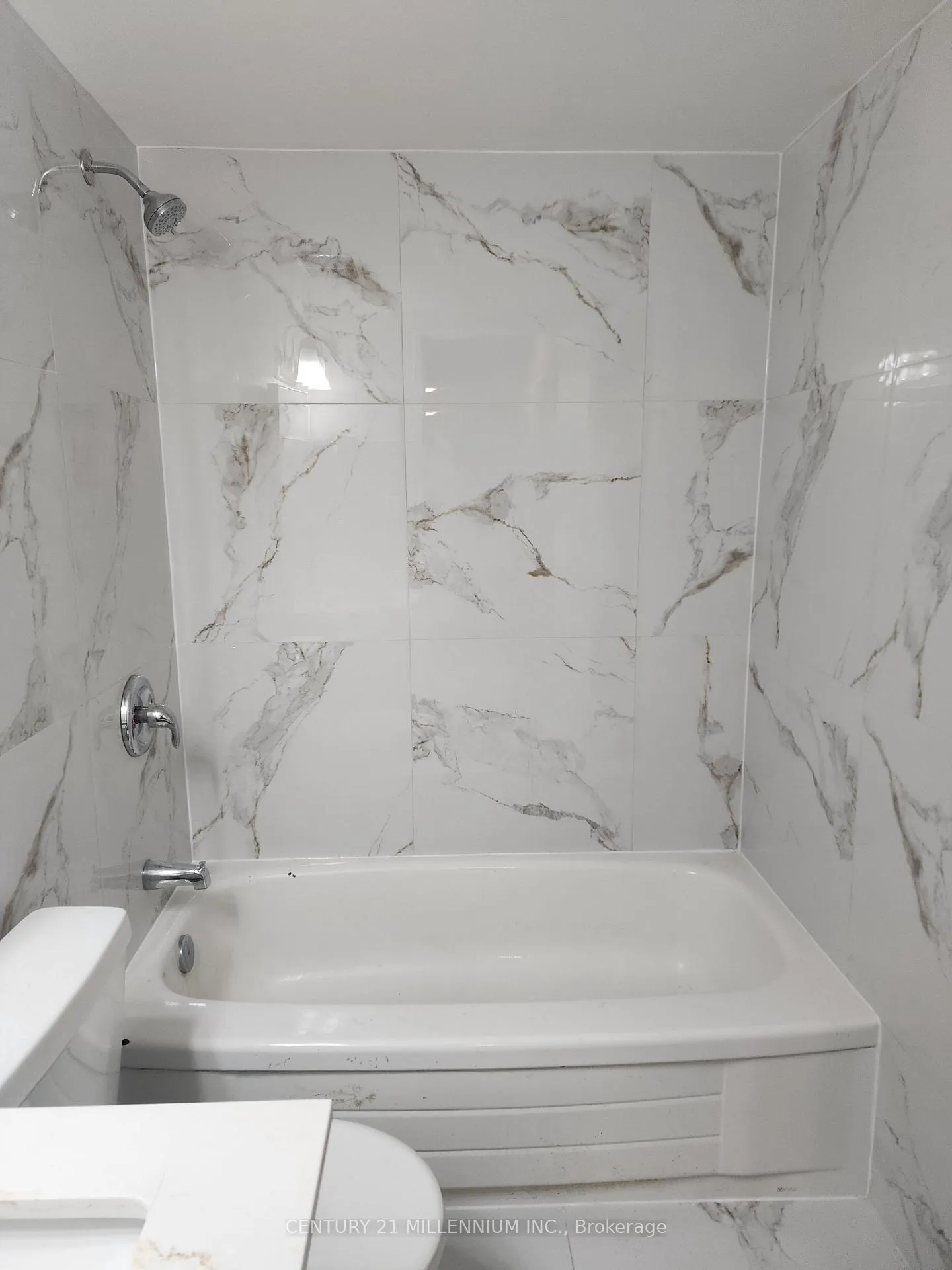 Photo 14 of Unit 403, 97 Nonquon Road, Oshawa, Centennial — HOMEH